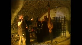 Interrogation in the dungeon 