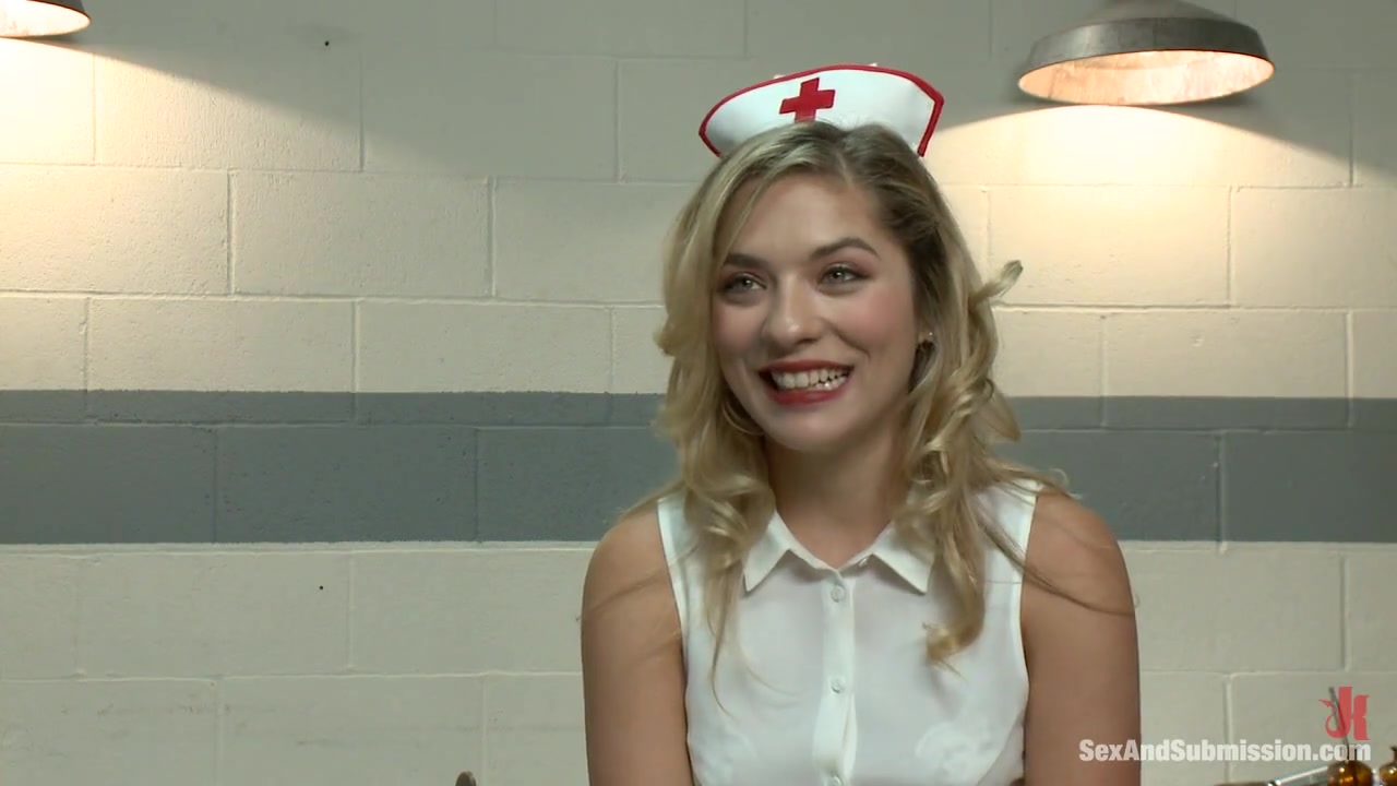 Lia Lor Nurse