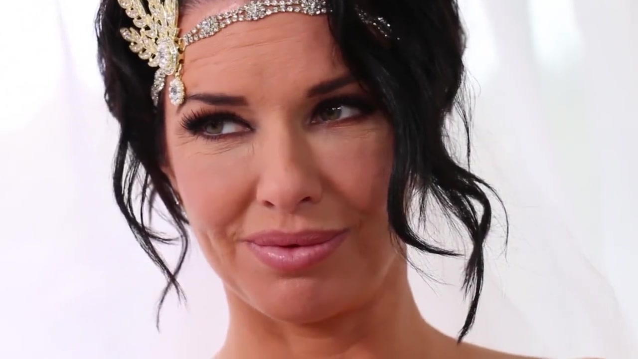 Veronica Avluv - Gangbanged Bride