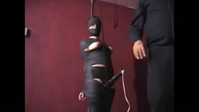 Slave Andrea Orgasm Tortured