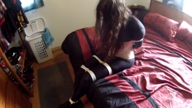 HD

Shiny Bound   Samantha   Tied for the first time